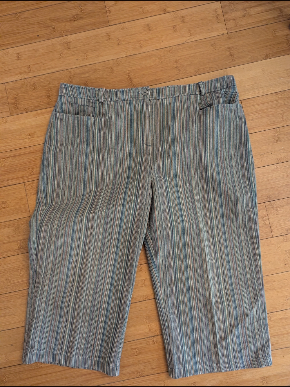 Lindor Capris